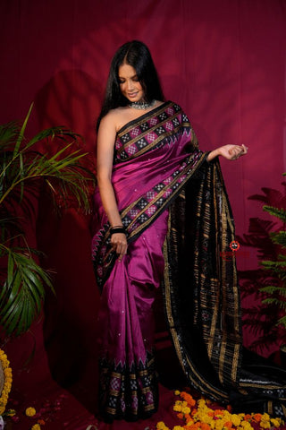 khanduapata Magenta Colour Double Border Dot Design Silk Saree For Women