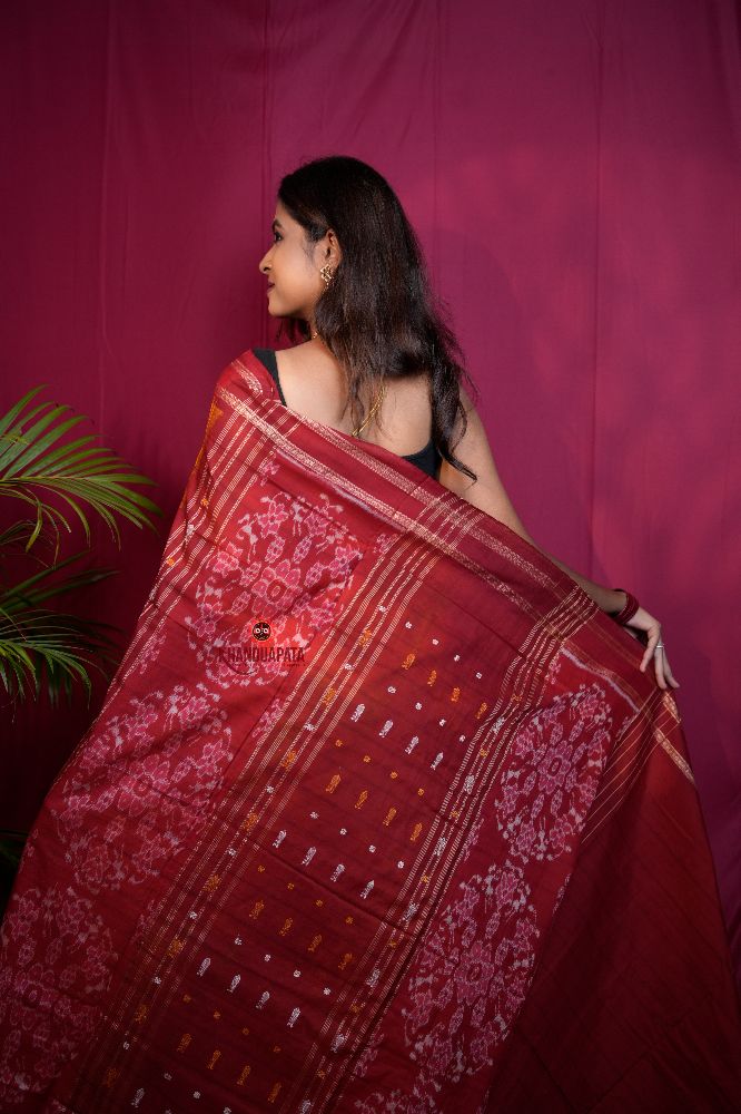 khanduapata Red & Yellow Colour Fish Design Cotton Saree For Women