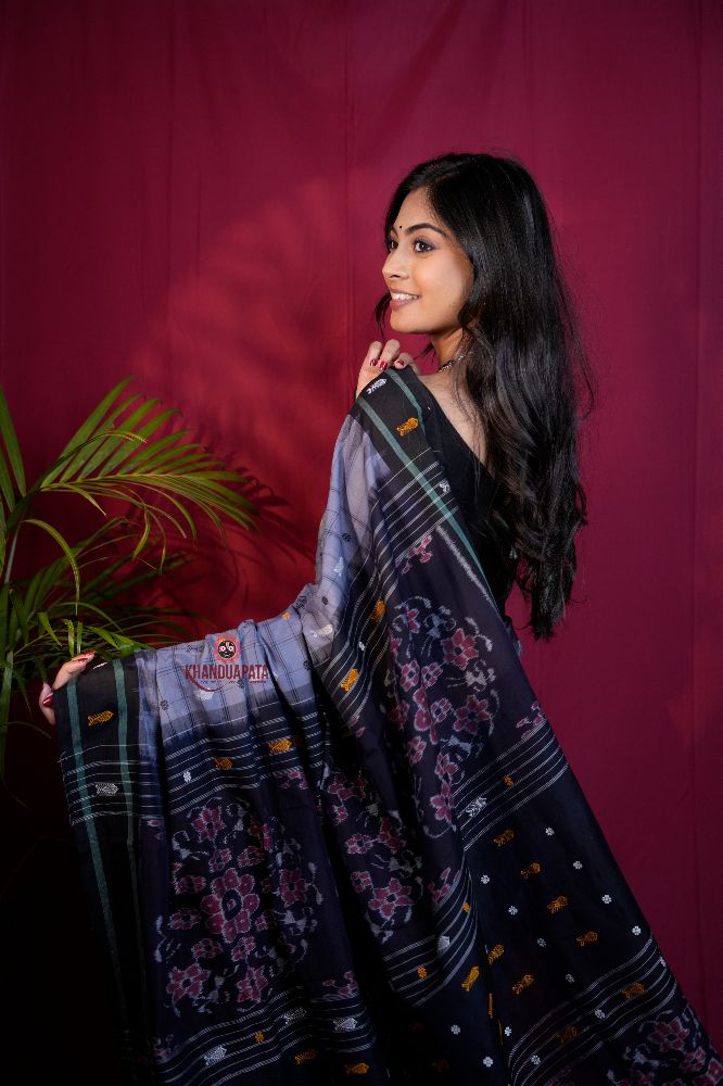 khanduapata Grey & Black Colour Fish Design Cotton Saree For Women