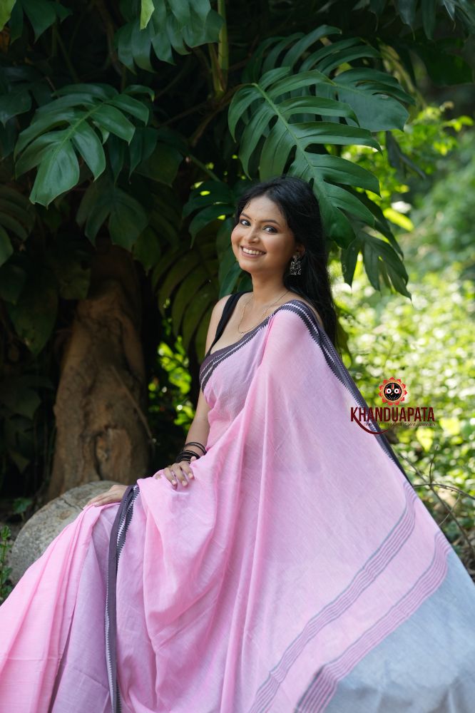 khanduapata Pink and Black Colour Plain Cotton Saree For Women