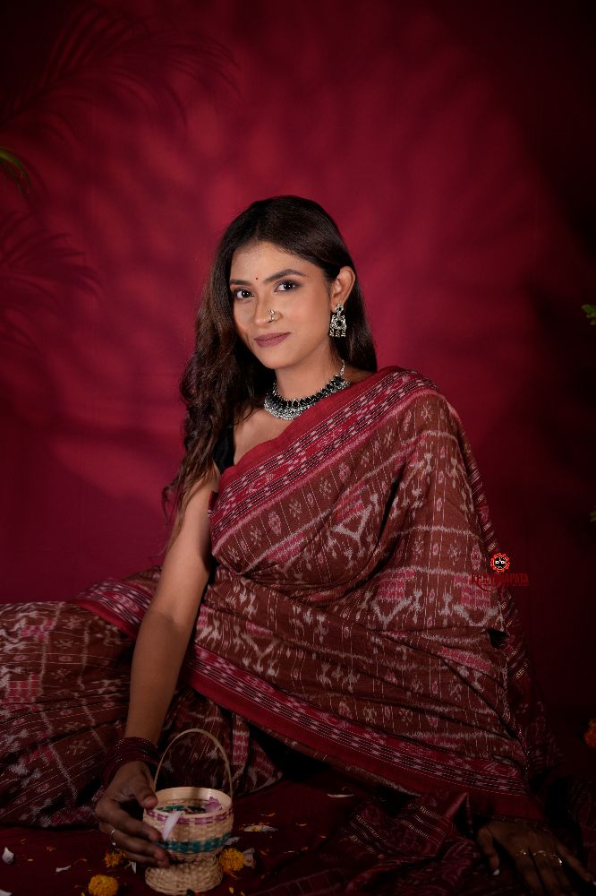 khanduapata Brown & Red Colour Body Design Cotton Saree For Women