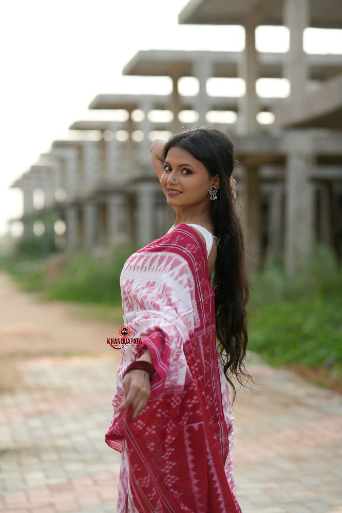 khanduapata Red & White Border Pasapali Design Cotton Saree For Women