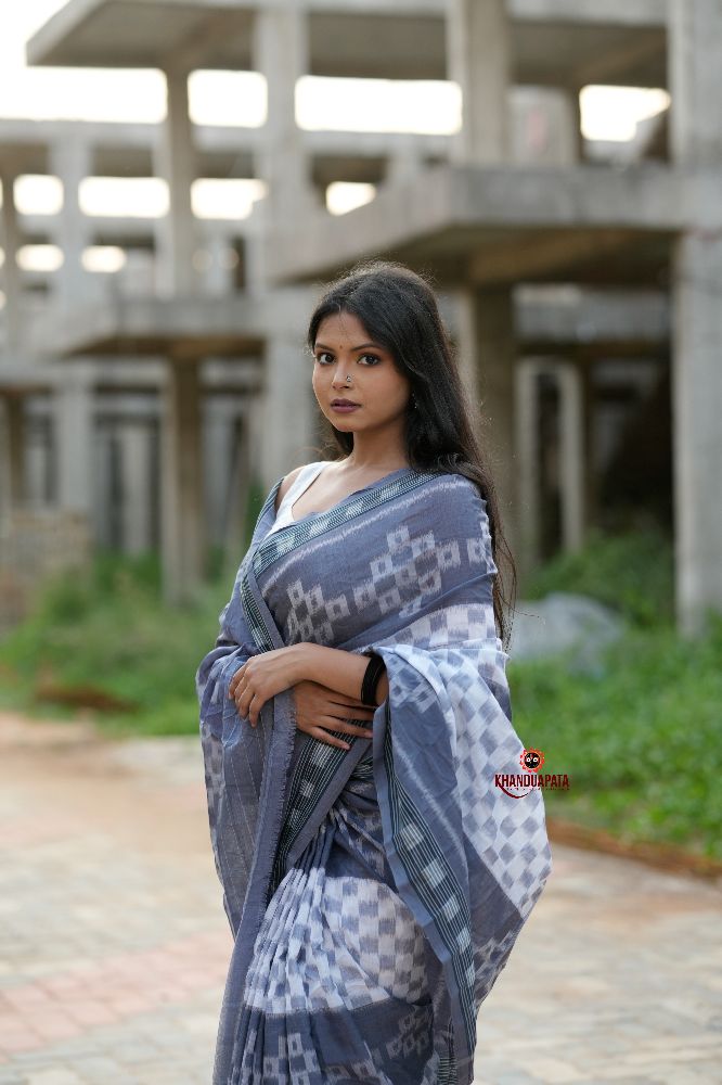 khanduapata Grey & White Body Design Cotton Saree For Women
