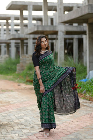 khanduapata Black & Green Body Design Cotton Saree For Women
