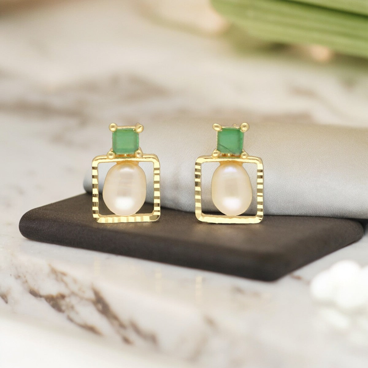 J Pearls Eva Pearl Earrings - Distacart