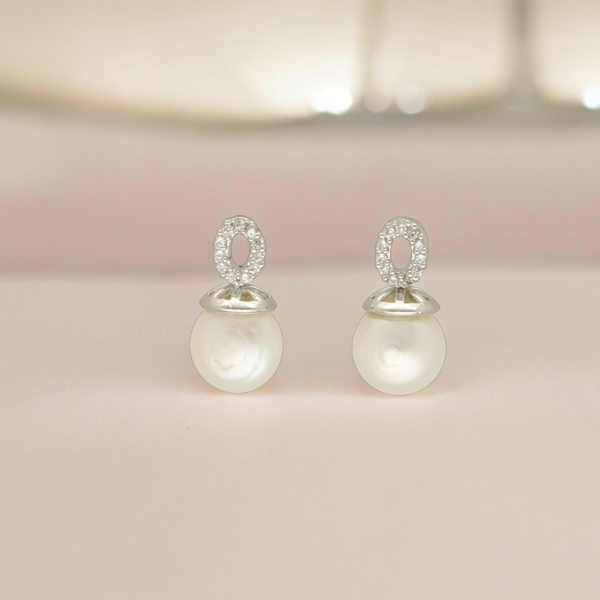 J Pearls Jaanvi Pearl Earrings - Distacart