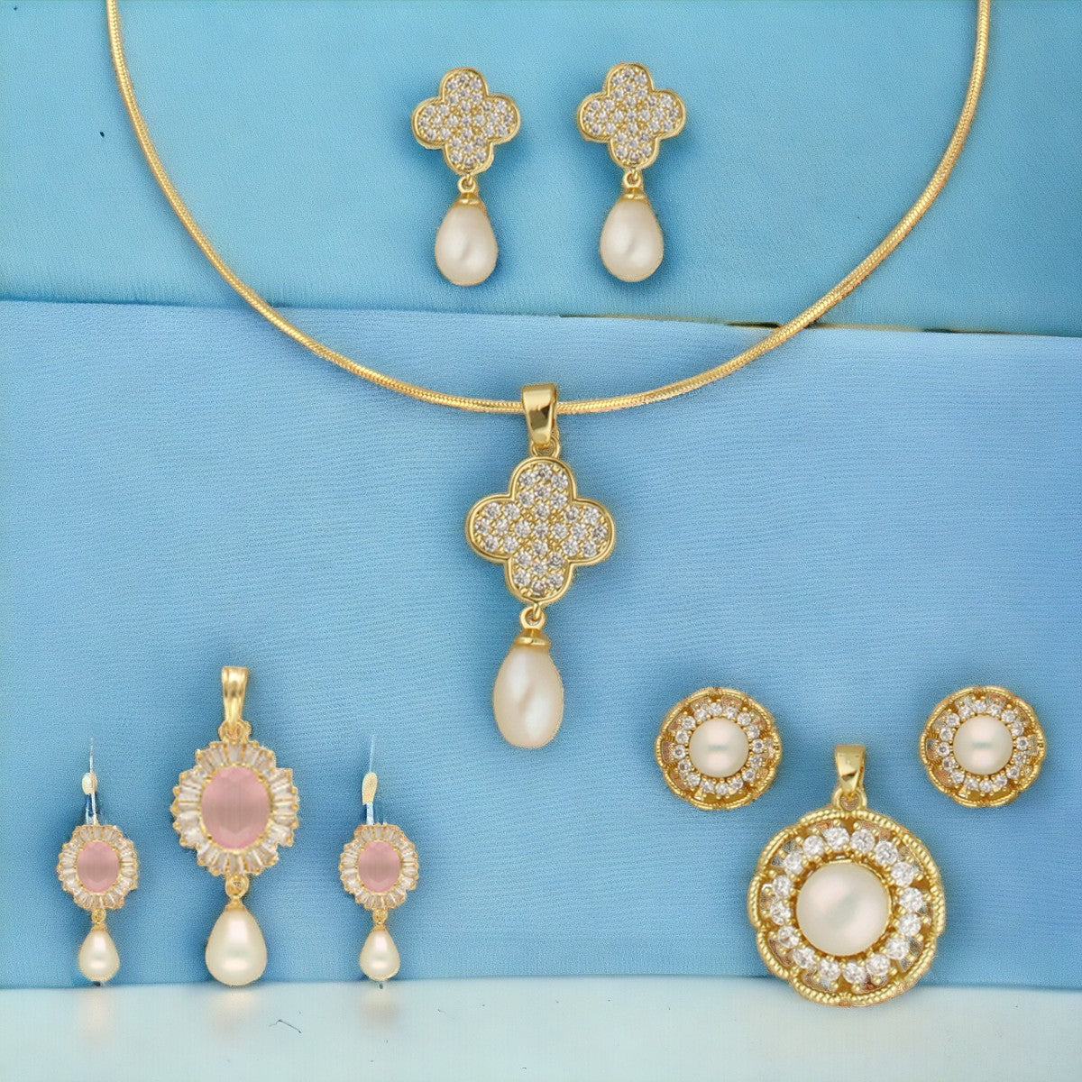 J Pearls Vintage Pendant Hamper - Distacart