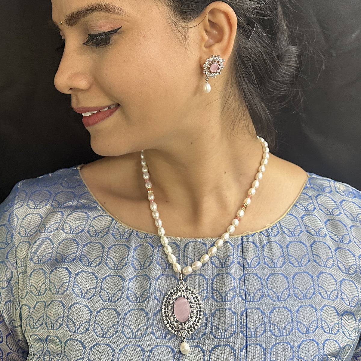 J Pearls Celestial Charm Pearl Necklace Set - Distacart