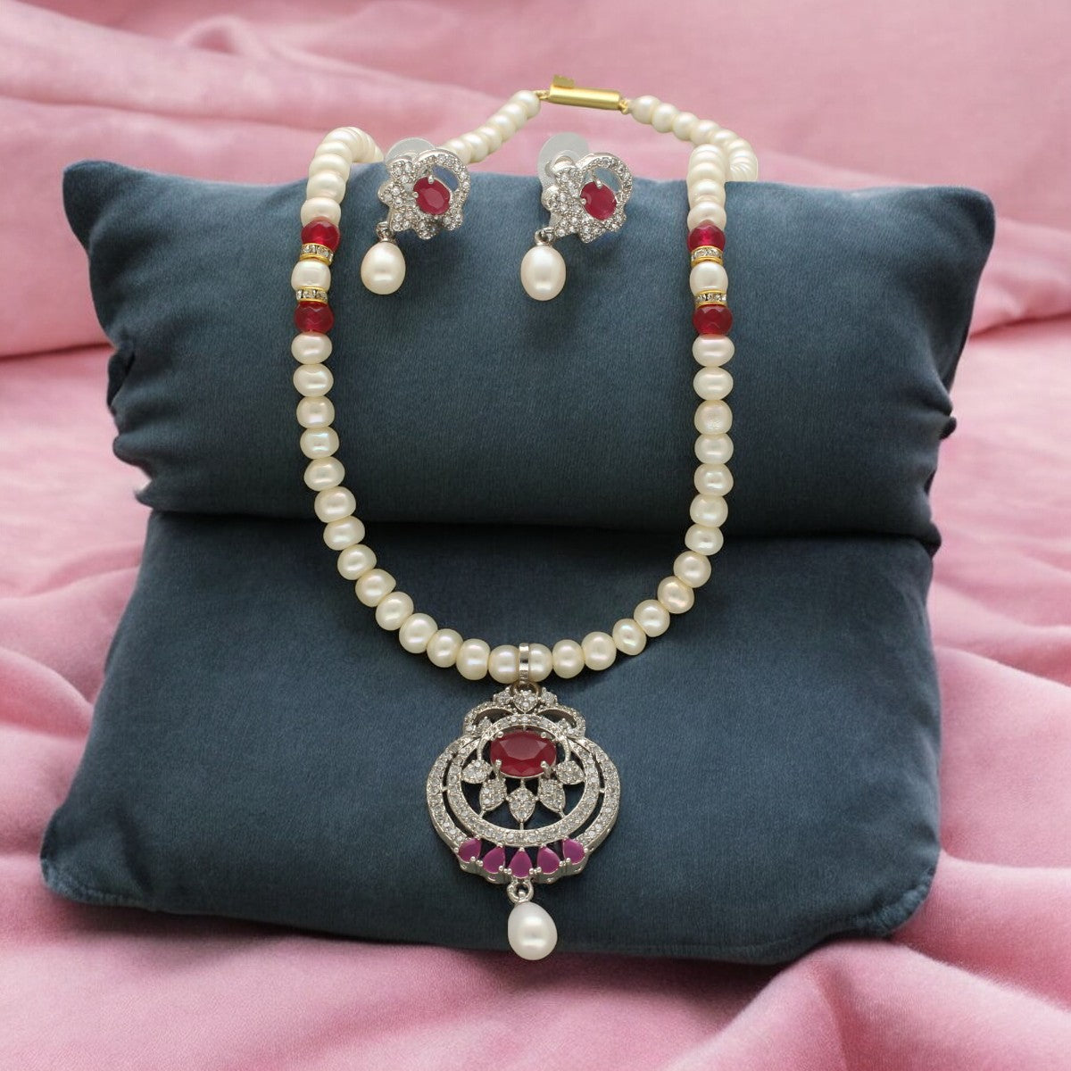 J Pearls Falak Pearl Necklace Set - Distacart