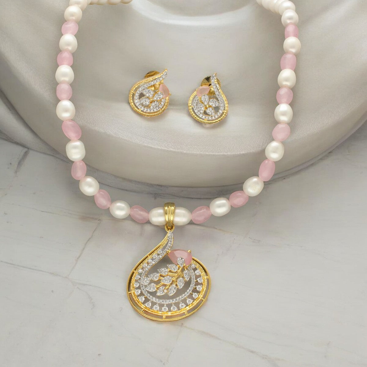 J Pearls Radiant Reverie Pearl Necklace Set - Distacart
