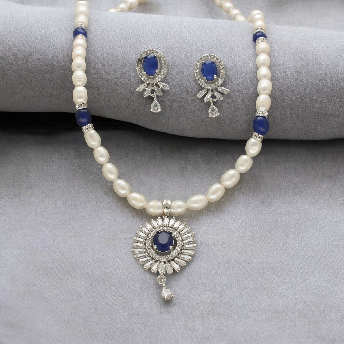 J Pearls Nivid Pearl Necklace Set - Distacart