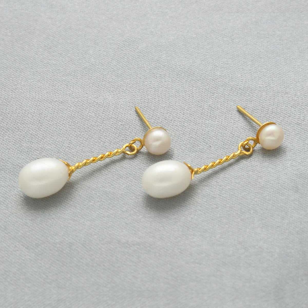J Pearls Yanis Pearl Earrings - Distacart