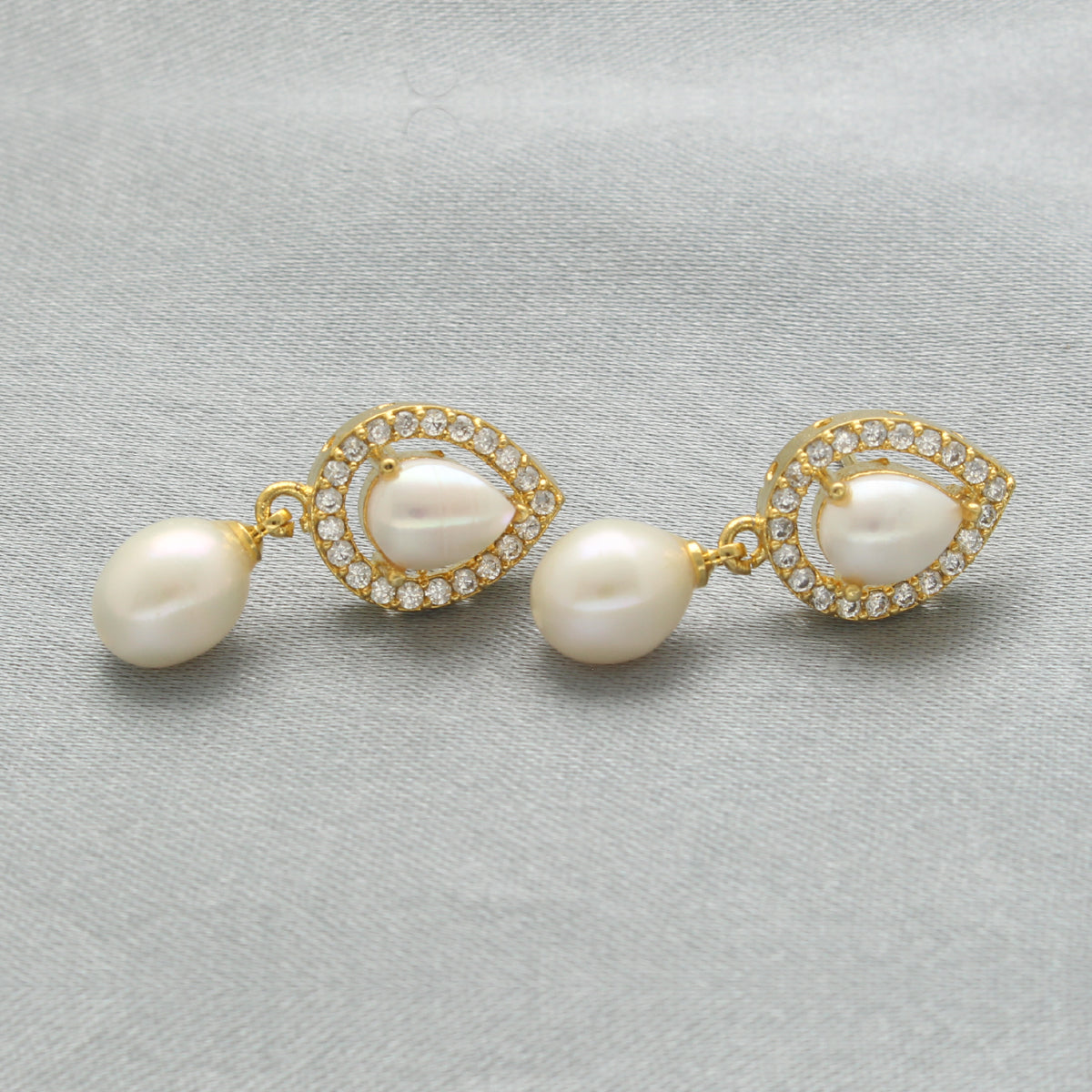 J Pearls Tirna Pearl Earrings - Distacart