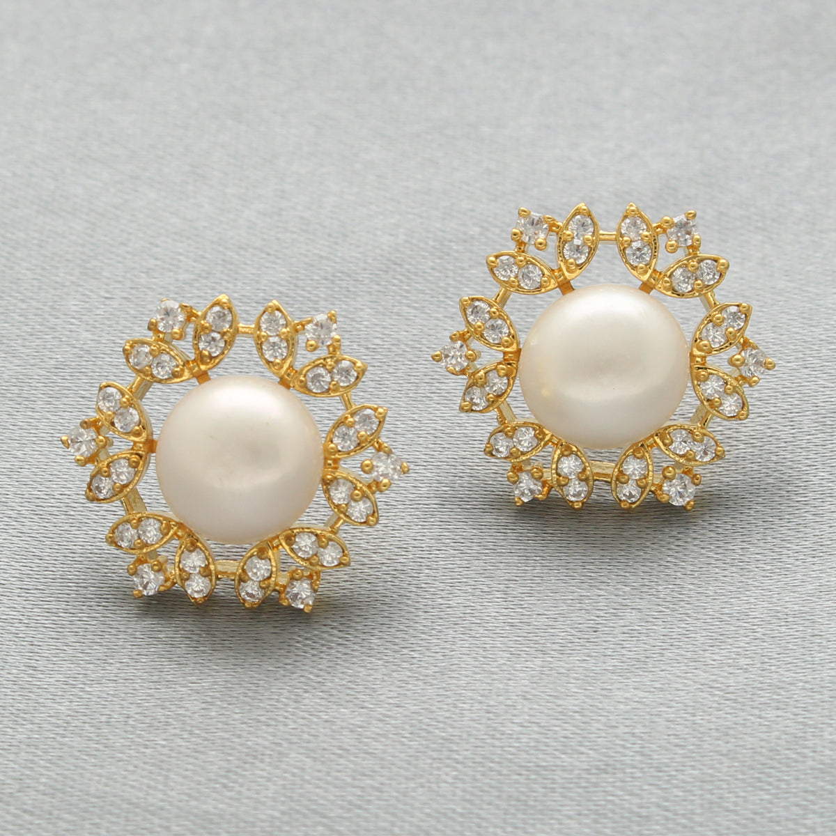 J Pearls Jyvai Pearl Earrings - Distacart