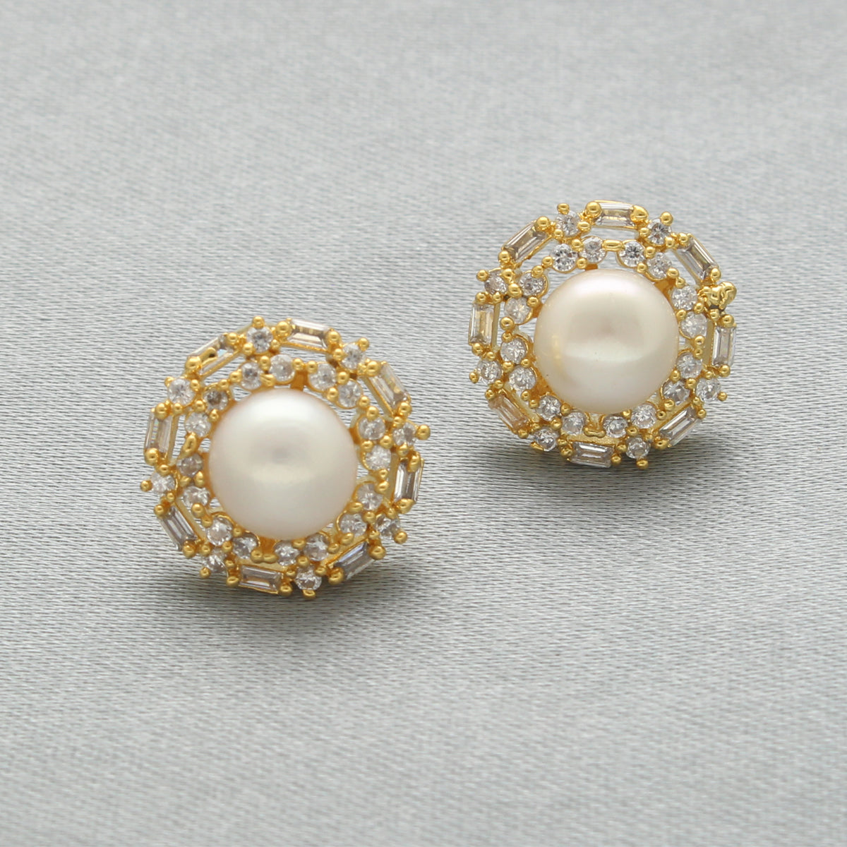J Pearls Ziven Pearl Earrings - Distacart