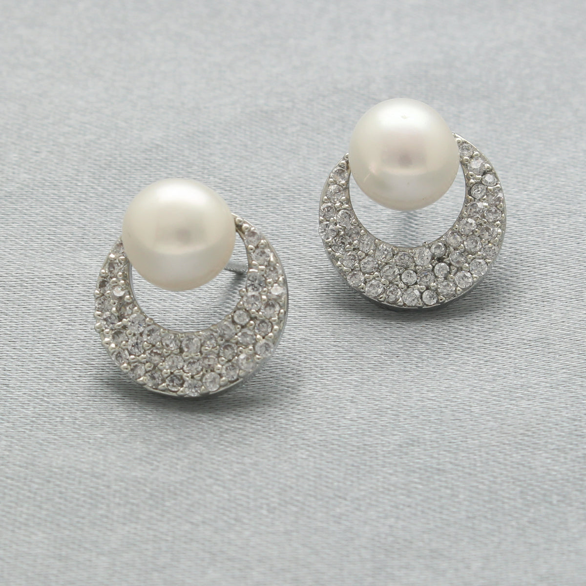 J Pearls Iraja Pearl Earrings - Distacart