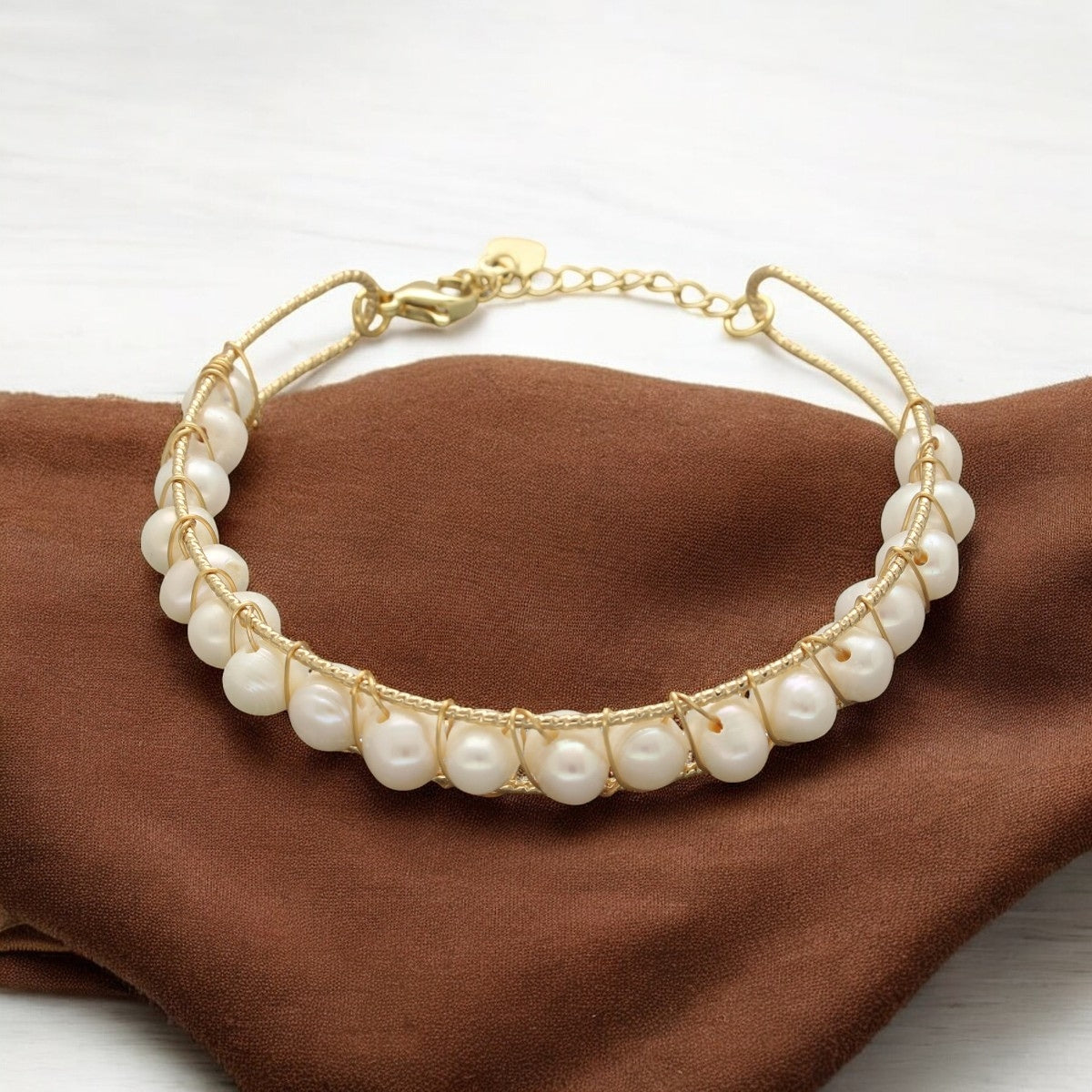 J Pearls Esita Pearl Bracelet - Distacart
