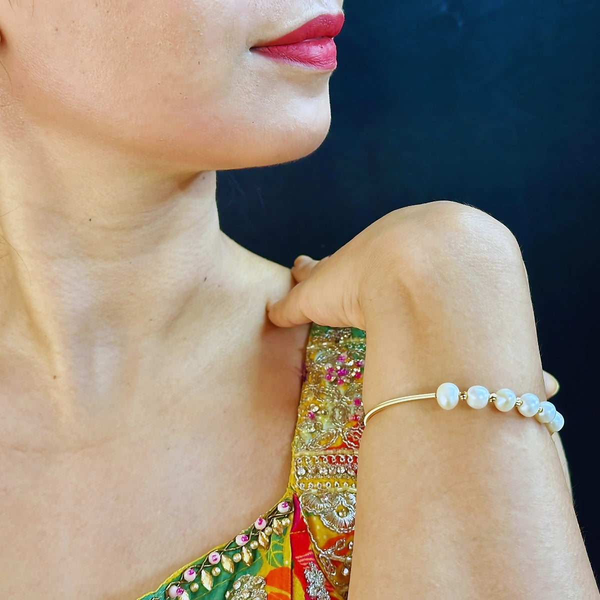 J Pearls Rumi Pearl Bracelet - Distacart