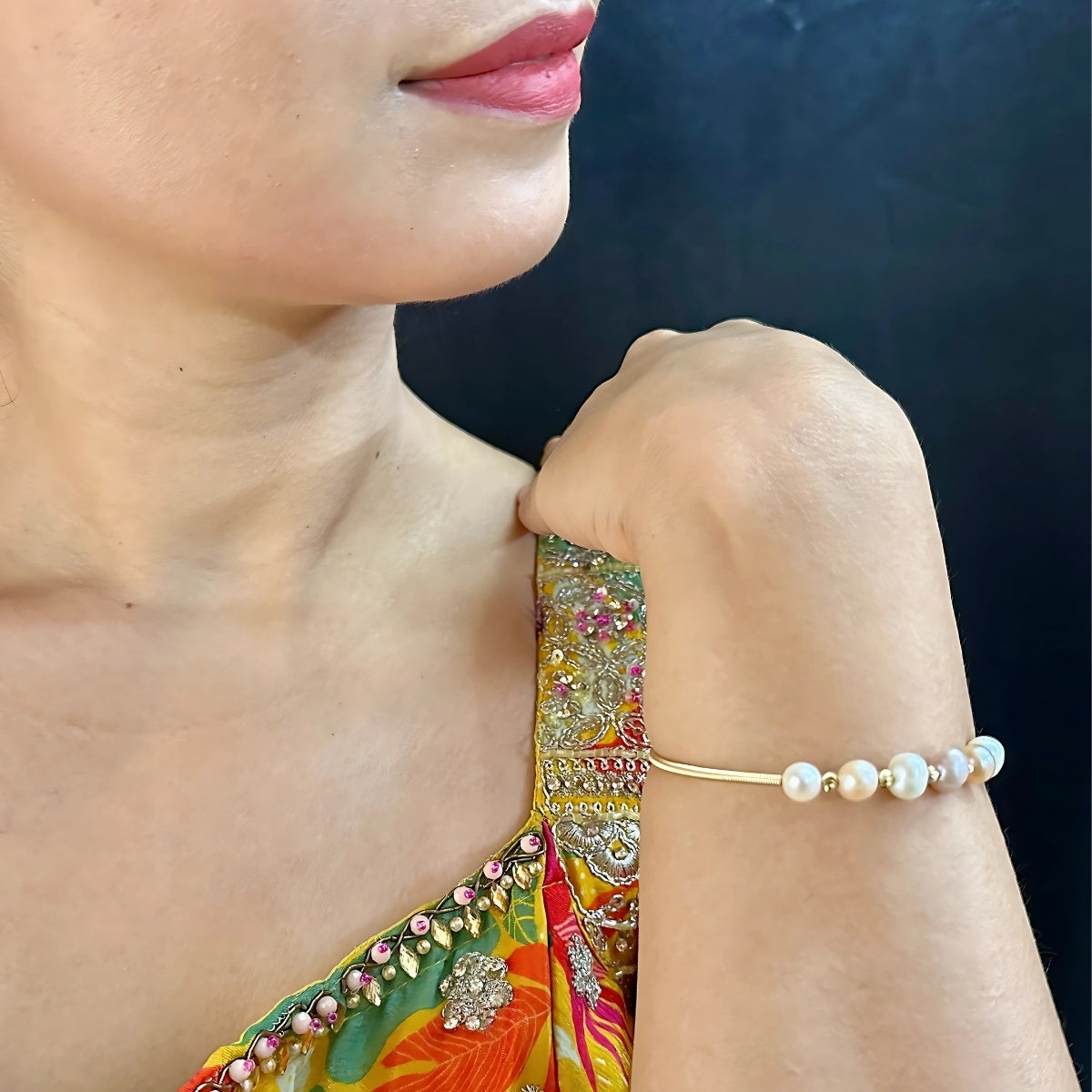 J Pearls Rhea Pearl Bracelet - Distacart