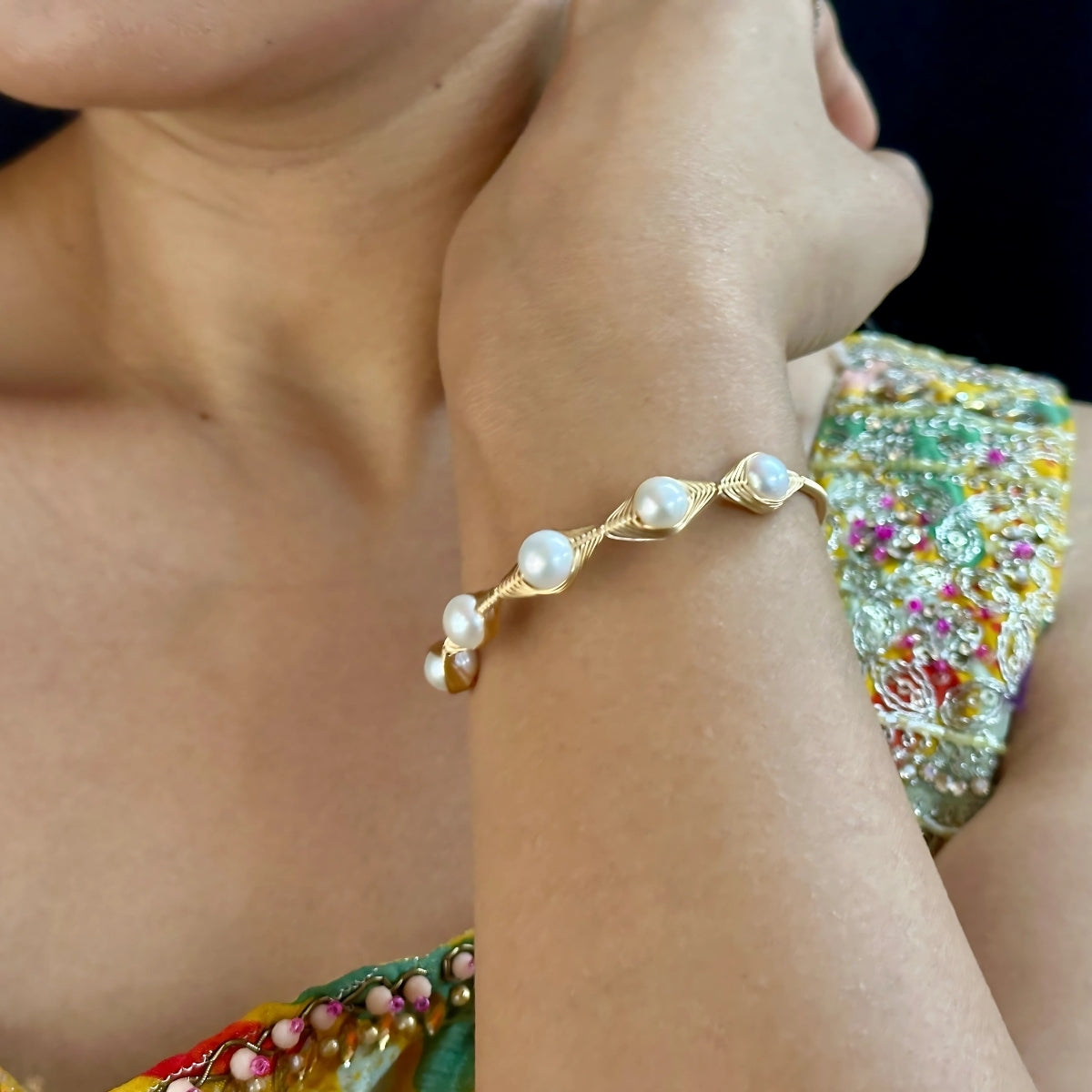 J Pearls Fena Pearl Bracelet - Distacart