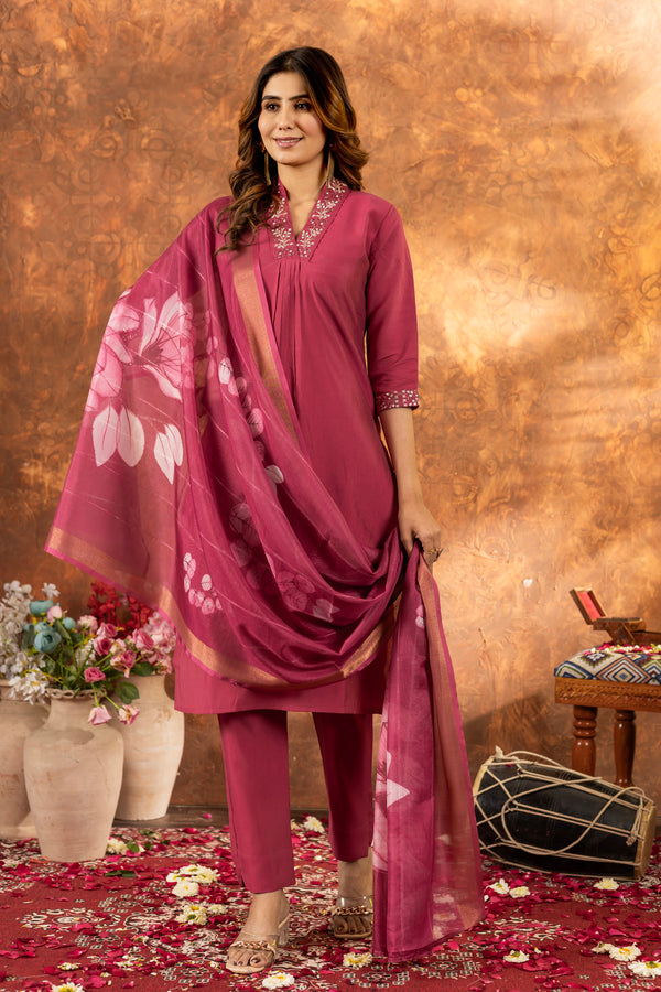 Lorenvalley Fashion Gajari Roman Silk Embroidery Sequins with Hand work Kurta Pant Dupatta