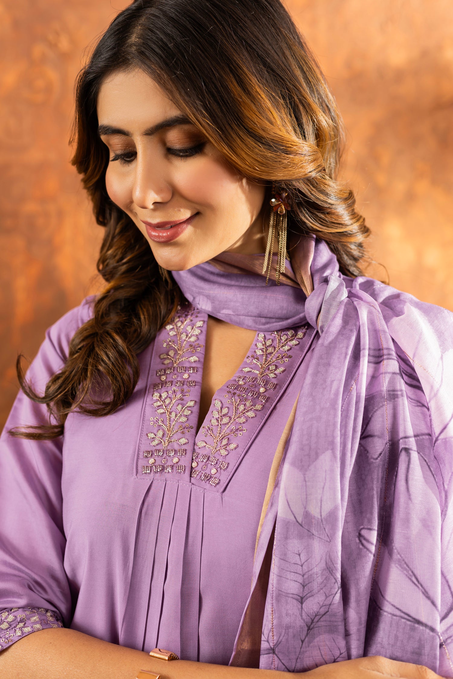 Lorenvalley Fashion Lavender Roman Silk Embroidery Sequins with Hand work Kurta Pant Dupatta