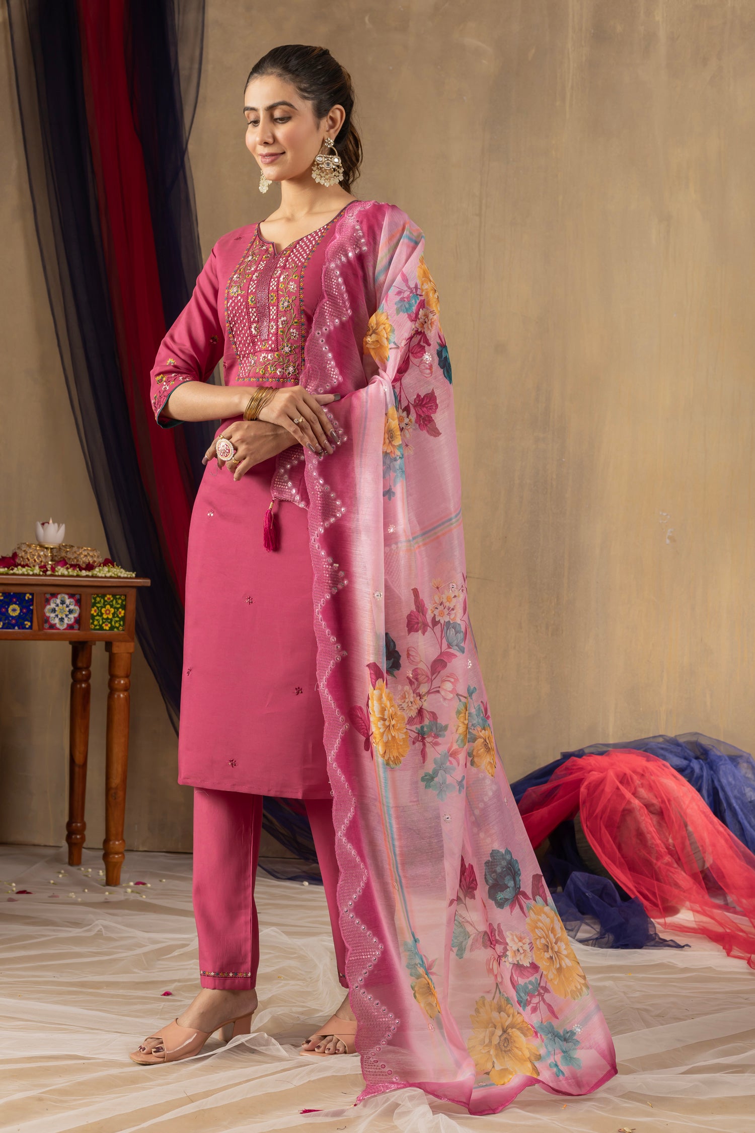 Lorenvalley Fashion Pink Roman Silk Embroidery Sequins with Hand work Kurta Pant Dupatta