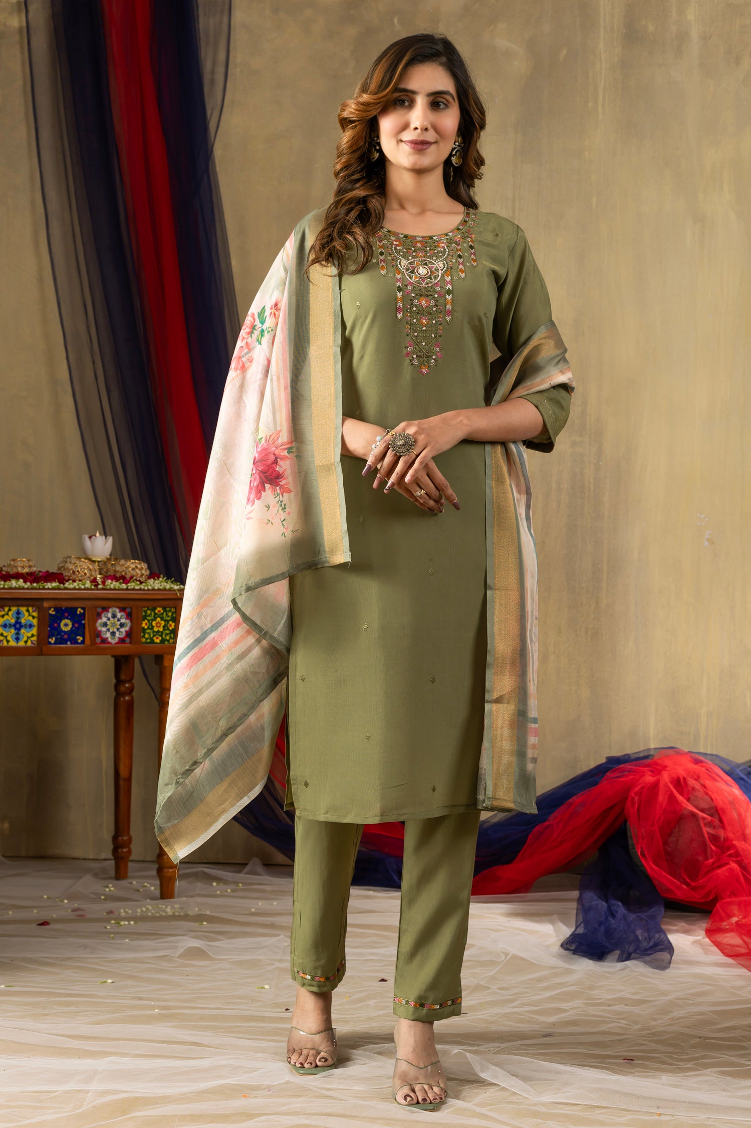 Lorenvalley Fashion Green Shimmer Gold Silk Multi Embroidery Thread With Hand Work Kurta Pant Dupatta