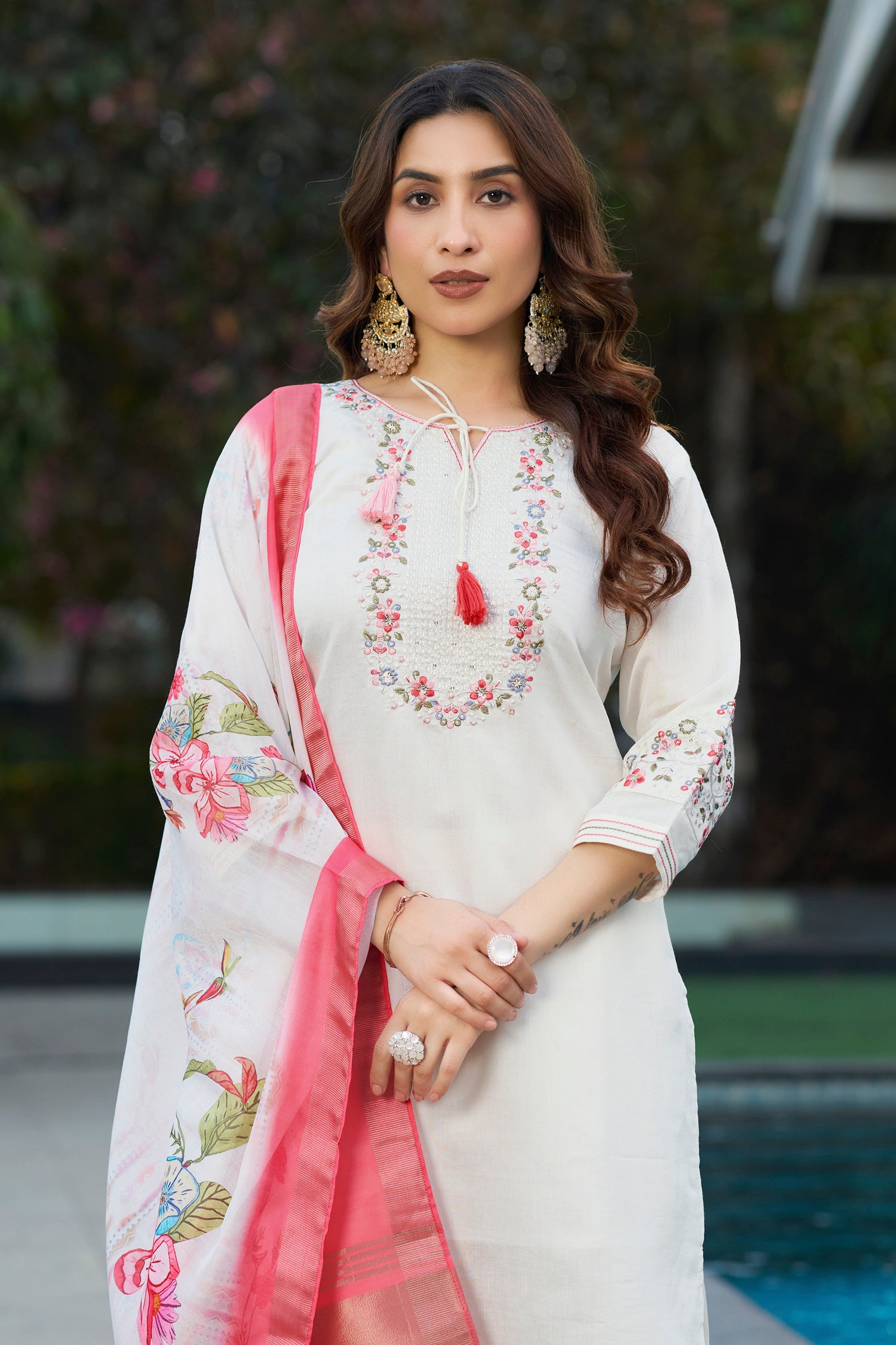 Lorenvalley Fashion White Viscose Silk Multi Embroidery Thread,With Hand Work Kurta Pant Dupatta