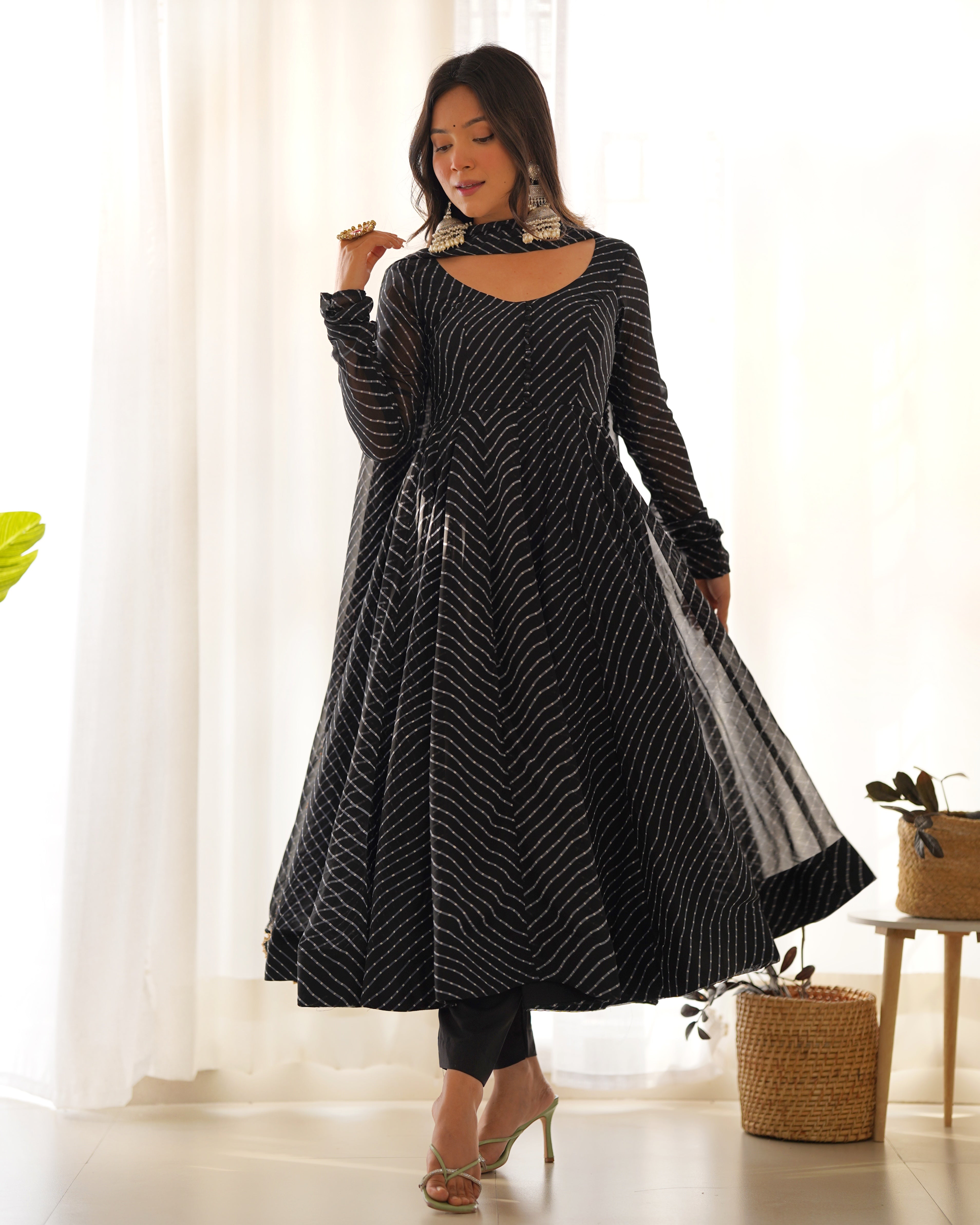 Lorenvalley Fashion Women Pure Soft Faux Georgette Laheriya Print Fully Flair Anarkali Kurta Pant With Dupatta Set - Black - Distacart