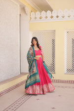 Thumbnail for Lorenvalley Pink Viscose Jacquard Lehenga Choli with Gajji silk Dupatta - Distacart