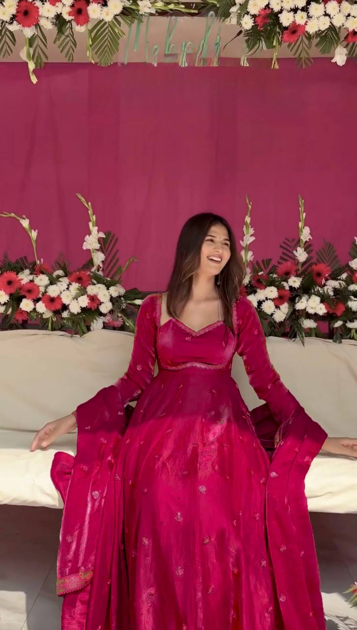 Evanik Ranipink Fendy Silk With thread Sequence Work Anarkali Suit - Distacart