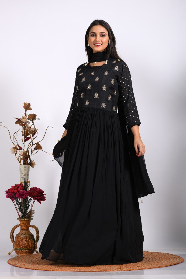 Morchari Long Gown With Dupatta & Hand Embroidery - Black