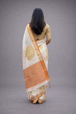 Thumbnail for Morchari Applique Work With Thread Work With Unstitched Blouse - Distacart