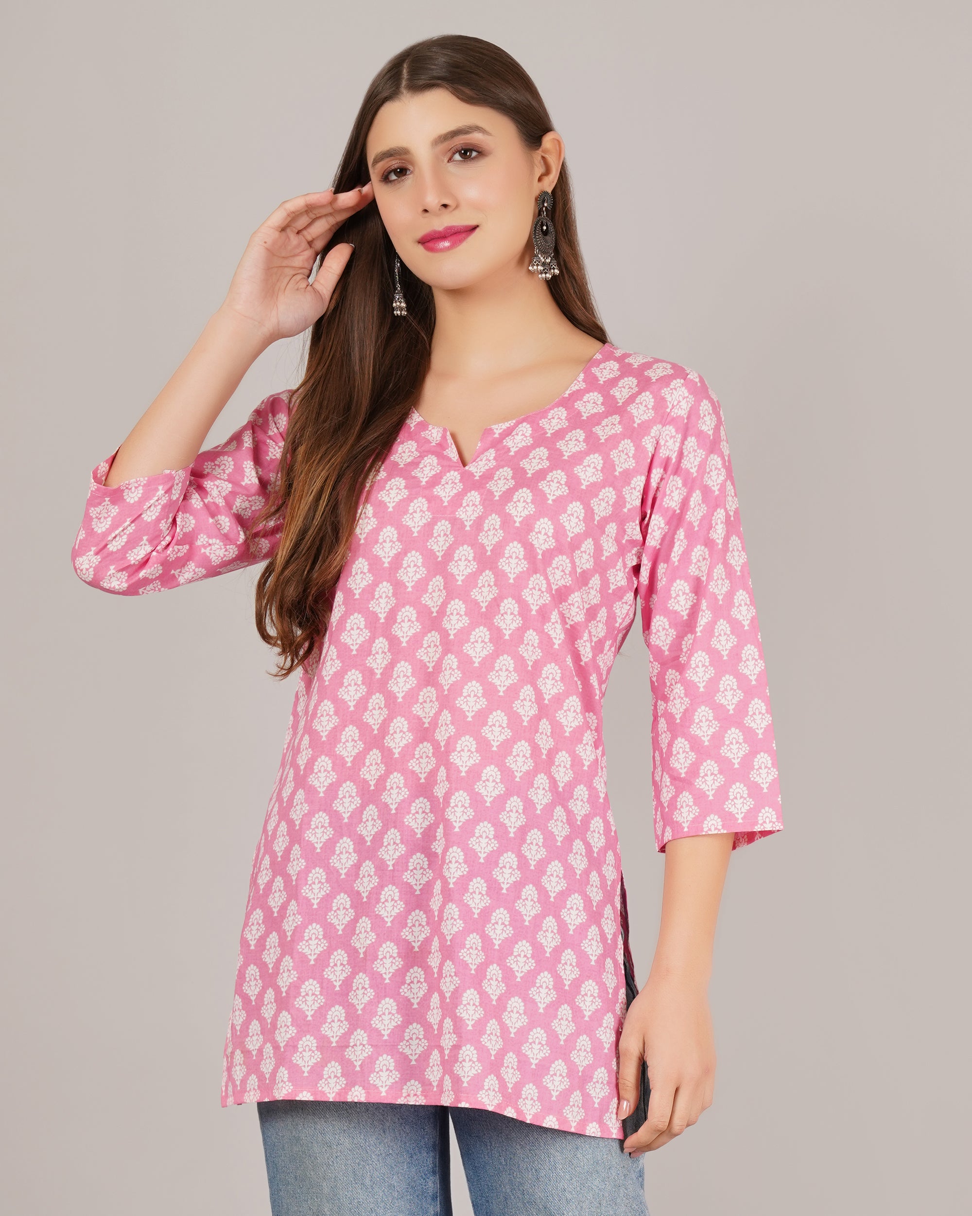 Jaitra Apparels Women Printed Pure Cotton Straight Kurta (Pink)