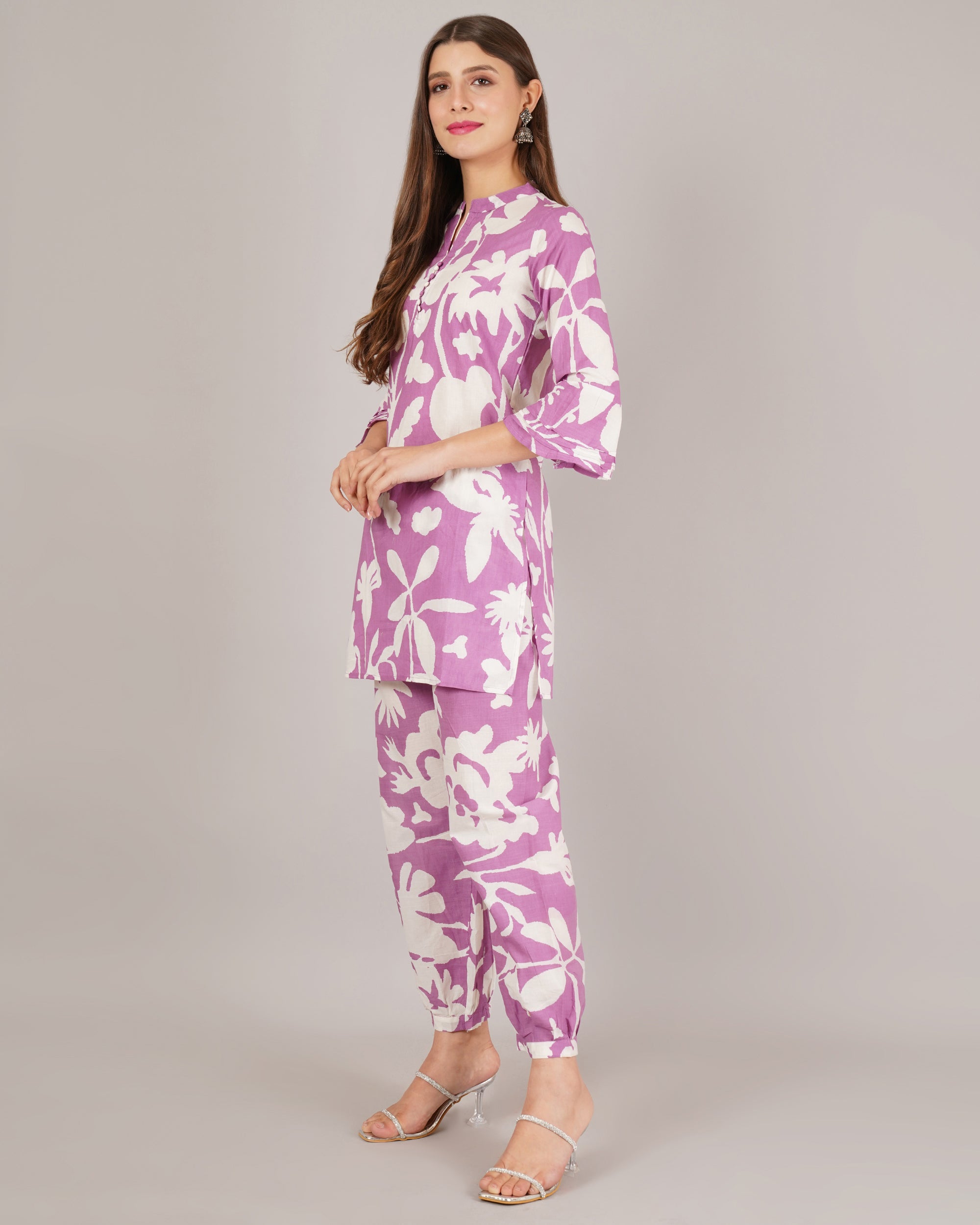 Jaitra Apparels White And Purple Printed Premium Pure Cotton Co-Ord Set For Women