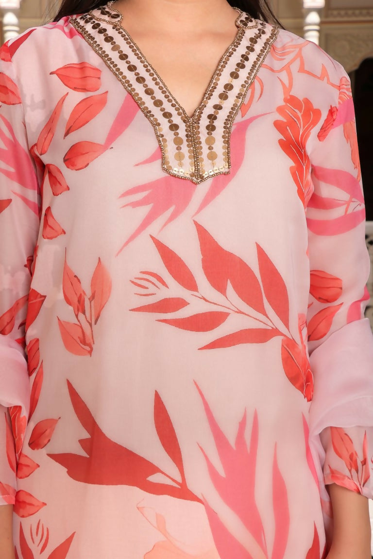 Vaasva Women Peach Tabby Slik Print & Embroidered Kurta, Pant & Dupatta set - Distacart