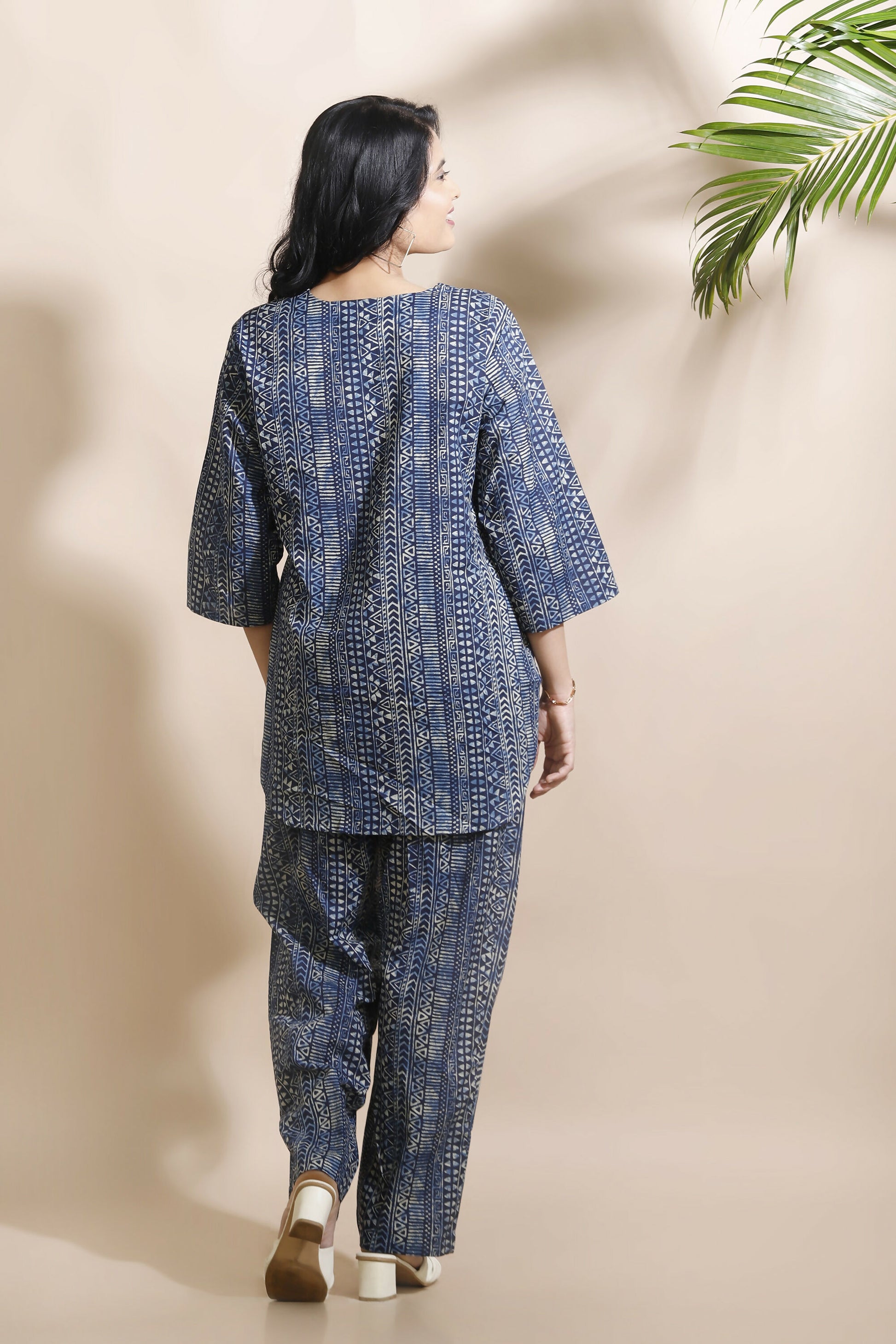 Breathables Blue Abstract Cotton Kurta & Pant Co-Ord Set - Dista