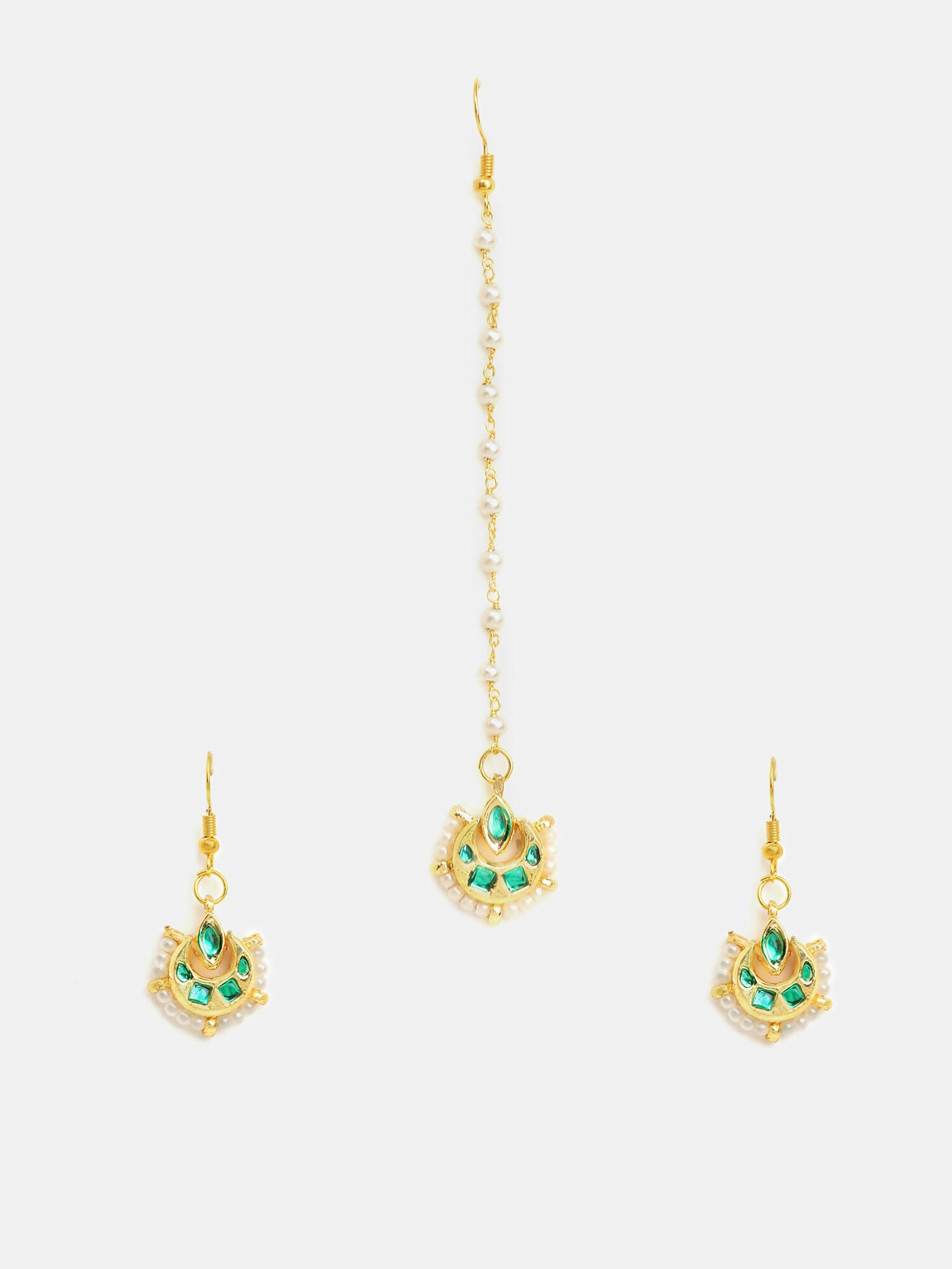 Ruby Raang Gold Green Kundan Earrings And Maang Tikka