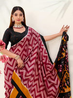 Thumbnail for Vastranavya Maroon Tussar Silk Zigzag Waves Printed Saree with Unstitched Blouse - Distacart