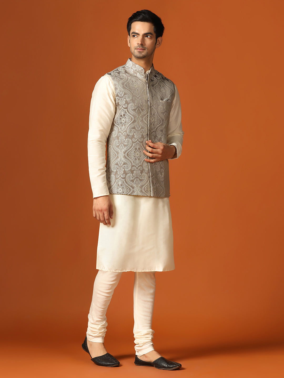 Kisah Men's Grey Kurta Jacket with Churidar Set - Distacart