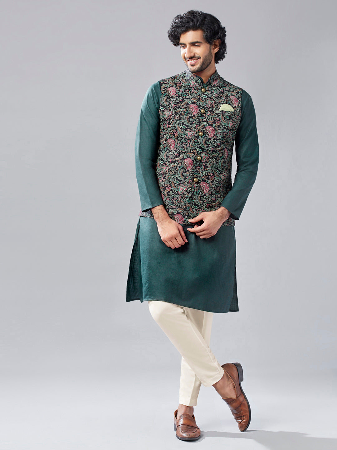 Kisah Men's Multi-Coloured Printed Kurta with Jacket and Trouser Set - Distacart