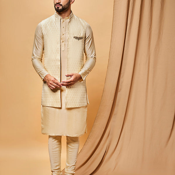 Kisah Men Off-White Kurta Jacket Churidar Set - Distacart