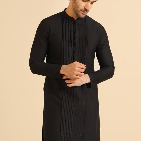 Kisah Men Black Solid Pleated Kurta - Distacart