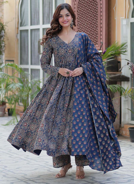 Prazu Fashion Blue Pure Cotton Designer Salwar Suit