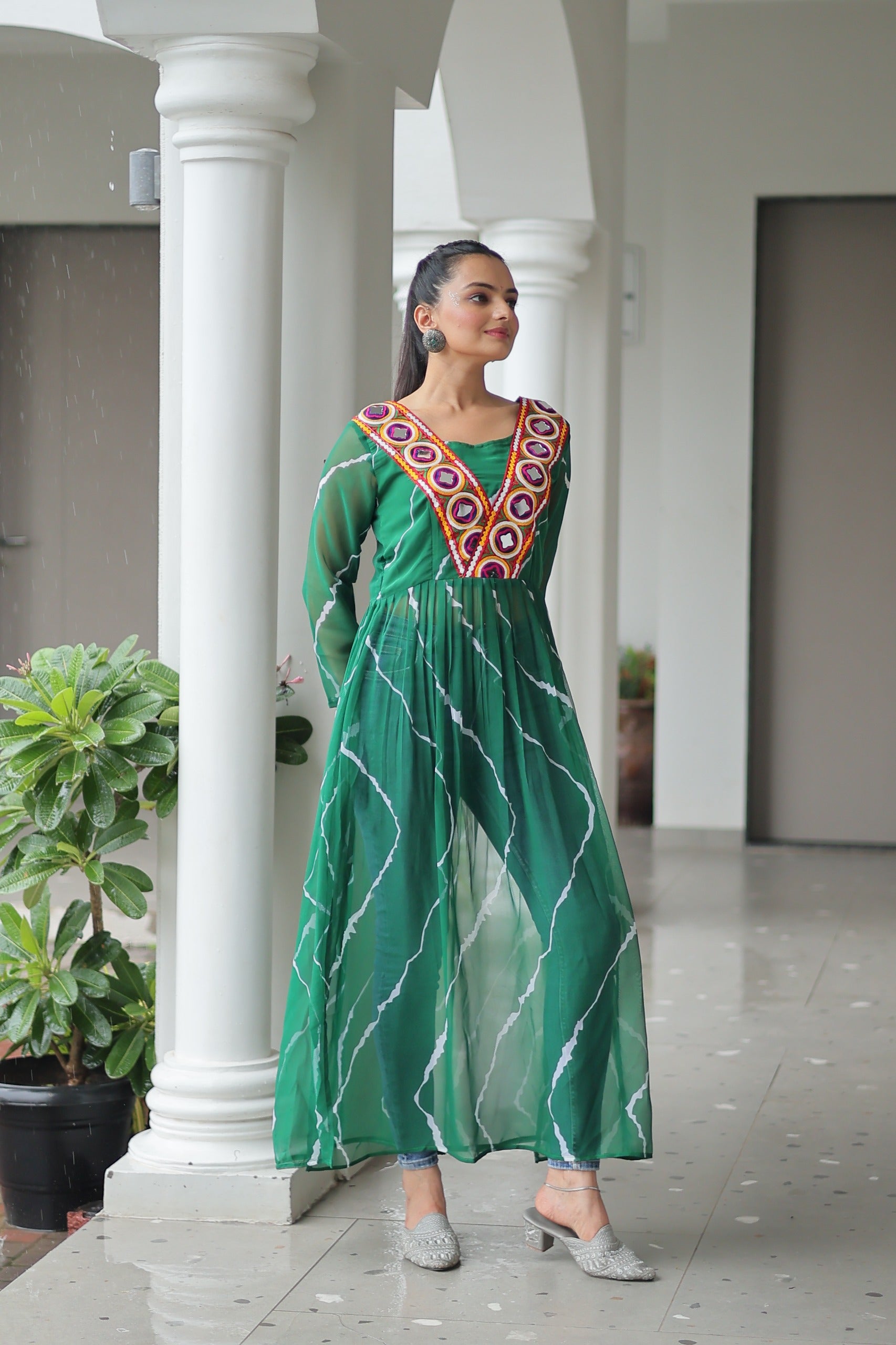 Prazu Fashion Green Georgette Leheriya Printed With Kutchi Patchework Navaratri Gown