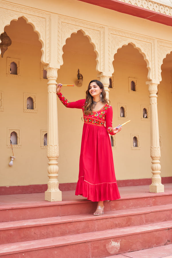 Prazu Fashion Pink Rayon With Kutchi Gamthi Work Navratri Kurti