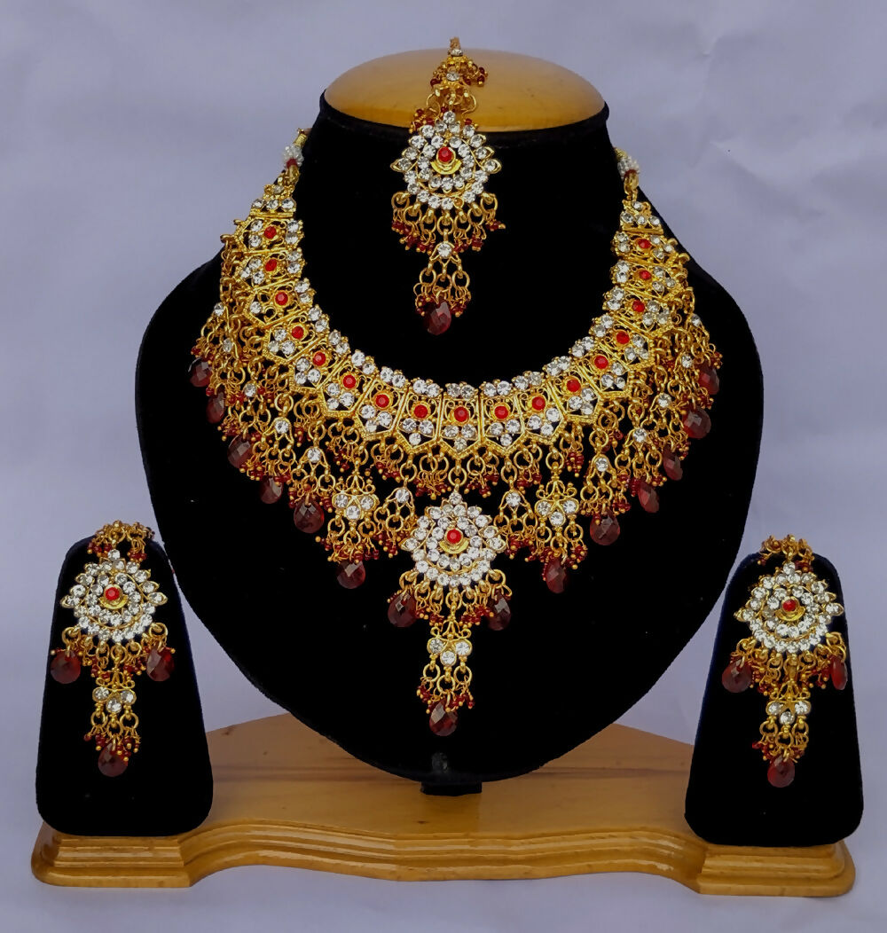 Joban Fashion Hand Made High Quality Gold Plated Base Metal Alloy Kundan Stone Studded Kundan Jewellery Set