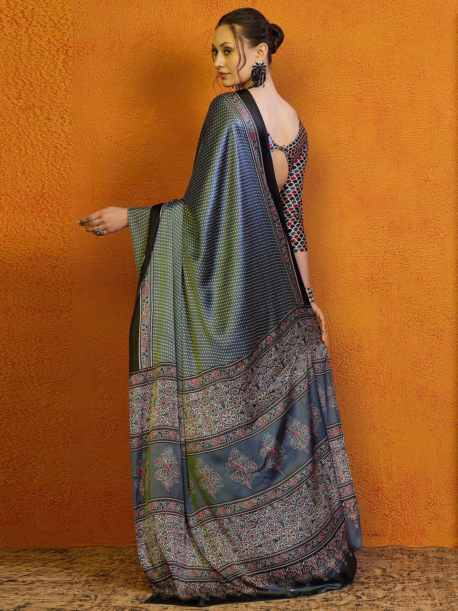 NOZ2TOZ Women's Satin Rust Printed Designer Saree With Blouse Piece - Distacart