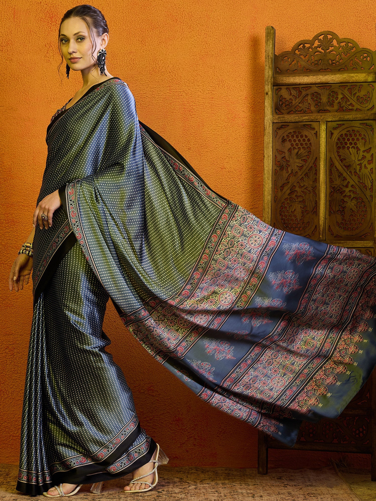 NOZ2TOZ Women's Satin Rust Printed Designer Saree With Blouse Piece - Distacart